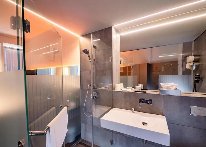 Отель Scala Turm Restaurant 4*